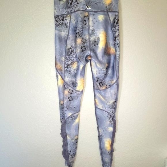 CALIA Carrie Underwood Urban Mosaic High Waist Ruched Leggings sz Small - Picture 7 of 10